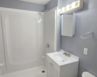 2354 Main Street - Photo Thumbnail 10