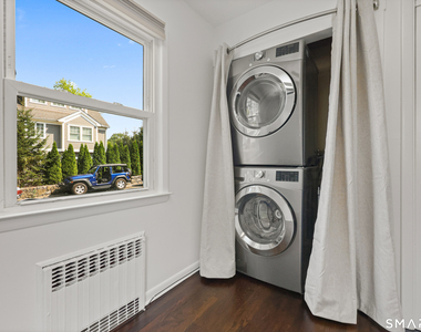 12 Rockland Place - Photo Thumbnail 14