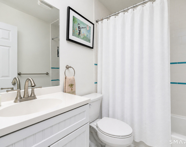 73 Harbor Drive - Photo Thumbnail 19