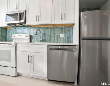 218 Bedford Street - Photo Thumbnail 8