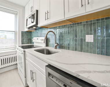 218 Bedford Street - Photo Thumbnail 7