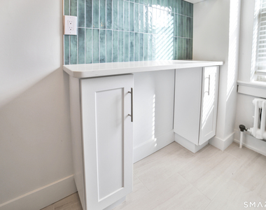 218 Bedford Street - Photo Thumbnail 14