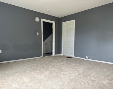 1703 Bailie Ave - Photo Thumbnail 18