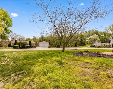 1630 Old Brodhead Rd - Photo Thumbnail 20