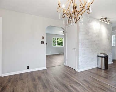 1630 Old Brodhead Rd - Photo Thumbnail 6
