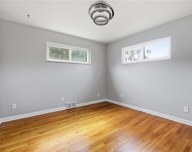 1630 Old Brodhead Rd - Photo Thumbnail 11