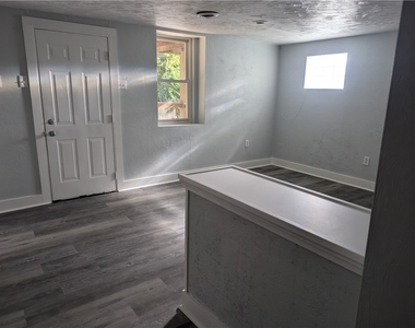 175 Brookside - Photo Thumbnail 7