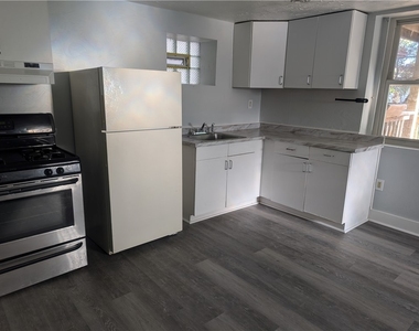 175 Brookside - Photo Thumbnail 4