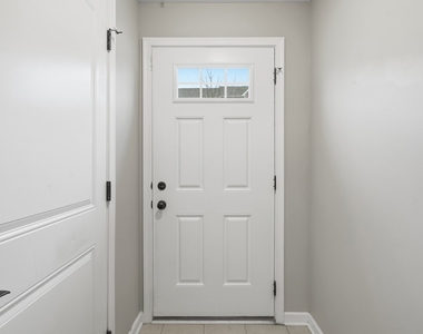 1204 Pointe View Drive - Photo Thumbnail 1