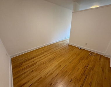 165 East 83rd Street - Photo Thumbnail 2