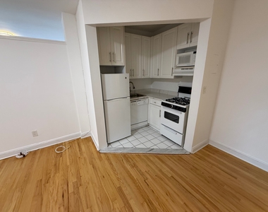 165 East 83rd Street - Photo Thumbnail 1