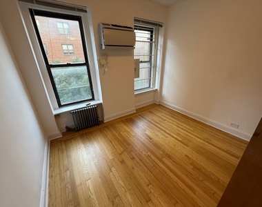 165 East 83rd Street - Photo Thumbnail 3