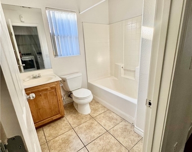 4116 Mark Twain Court - Photo Thumbnail 9