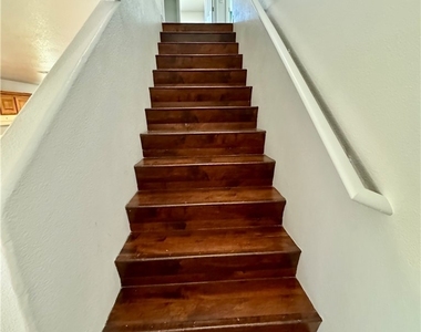 4116 Mark Twain Court - Photo Thumbnail 6