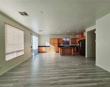 9833 Santa Ponsa Court - Photo Thumbnail 5