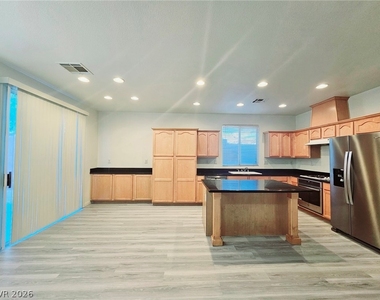 9833 Santa Ponsa Court - Photo Thumbnail 38