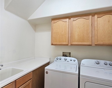 9833 Santa Ponsa Court - Photo Thumbnail 10