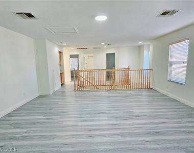 9833 Santa Ponsa Court - Photo Thumbnail 17