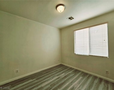 9833 Santa Ponsa Court - Photo Thumbnail 11