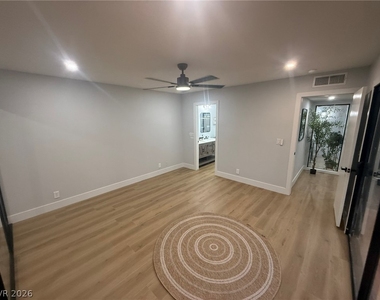 3058 Conquista Court - Photo Thumbnail 23