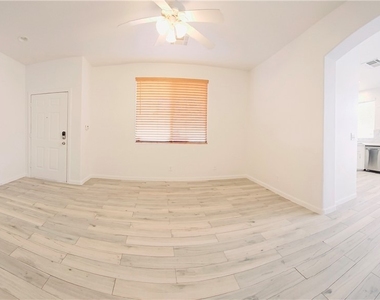 1091 Wild Fern Court - Photo Thumbnail 12