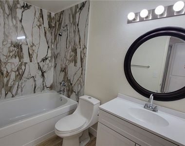 3151 Soaring Gulls Drive - Photo Thumbnail 8