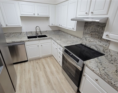 3151 Soaring Gulls Drive - Photo Thumbnail 4