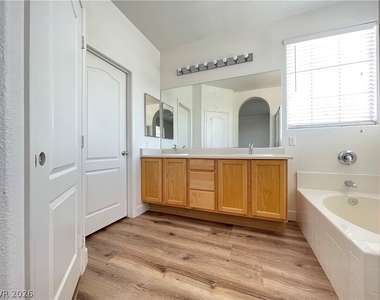 4306 Via Dana Avenue - Photo Thumbnail 6