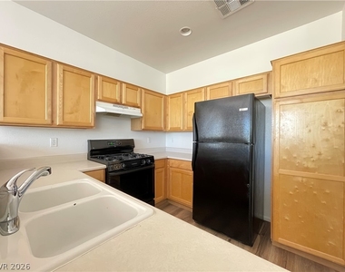 4306 Via Dana Avenue - Photo Thumbnail 3