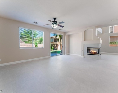 10720 Turquoise Valley - Photo Thumbnail 6