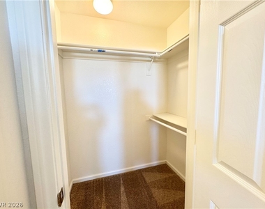 460 Comstock Street - Photo Thumbnail 12