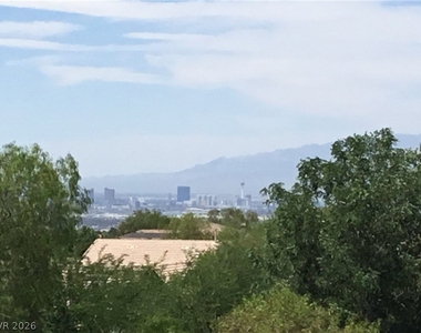 2198 Brighton Point Avenue - Photo Thumbnail 23