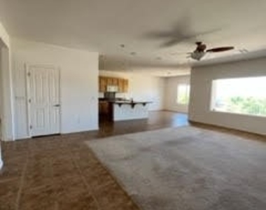 2198 Brighton Point Avenue - Photo Thumbnail 8