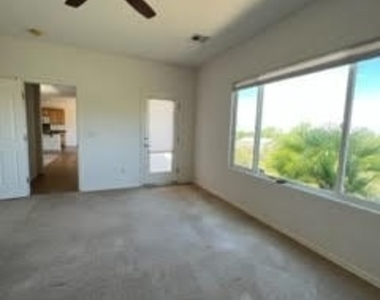 2198 Brighton Point Avenue - Photo Thumbnail 11
