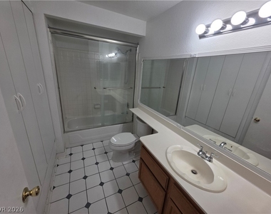 6873 Tamarus Street - Photo Thumbnail 10