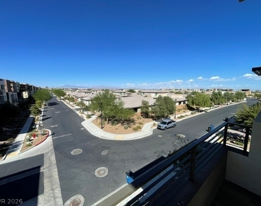 10971 Limeslice Avenue - Photo Thumbnail 33