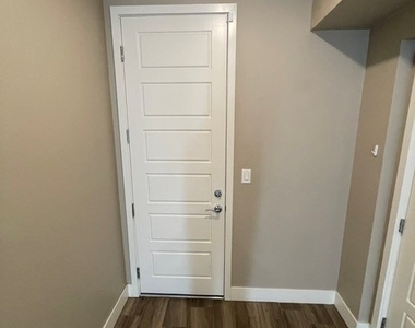 10971 Limeslice Avenue - Photo Thumbnail 13