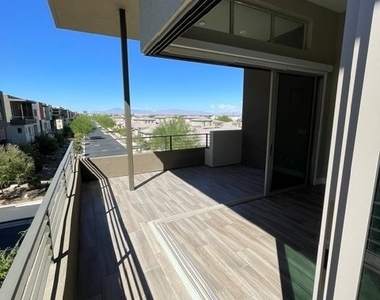 10971 Limeslice Avenue - Photo Thumbnail 30