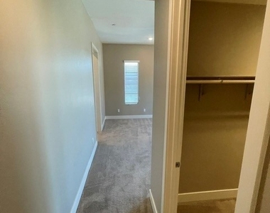 10971 Limeslice Avenue - Photo Thumbnail 39