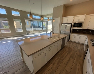 10971 Limeslice Avenue - Photo Thumbnail 23