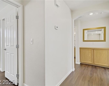 5948 Sakhalin Avenue - Photo Thumbnail 35