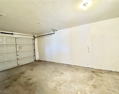 1030 Marne Court - Photo Thumbnail 10