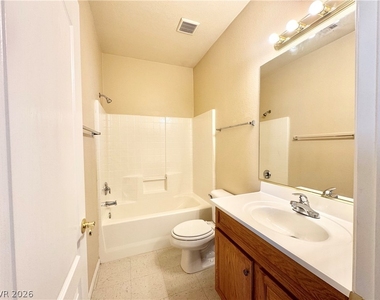 1090 Potro Avenue - Photo Thumbnail 8