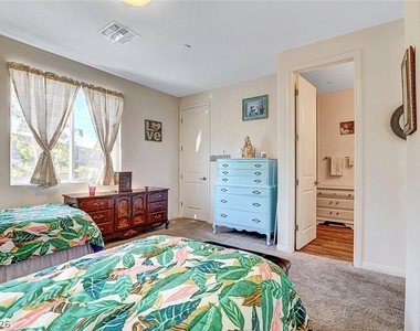 8621 Hickam Avenue - Photo Thumbnail 55