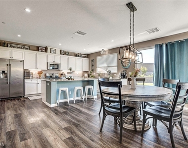 8621 Hickam Avenue - Photo Thumbnail 18
