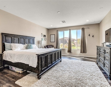 8621 Hickam Avenue - Photo Thumbnail 25