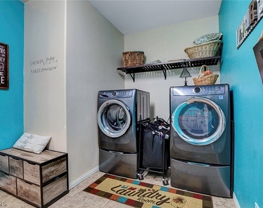 8621 Hickam Avenue - Photo Thumbnail 44