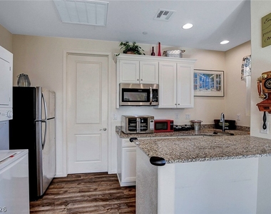 8621 Hickam Avenue - Photo Thumbnail 51