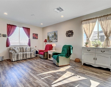 8621 Hickam Avenue - Photo Thumbnail 48