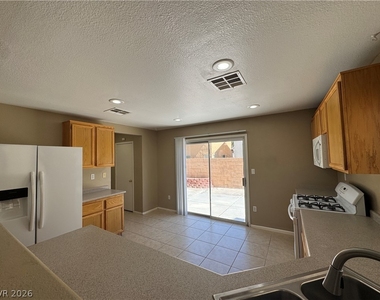 4248 Dixieland Court - Photo Thumbnail 5